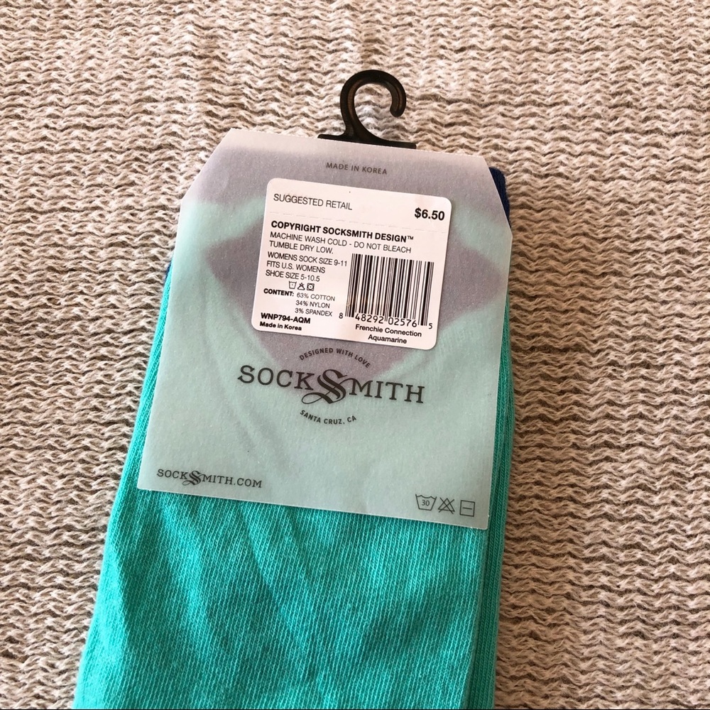 Women’s French Bull Dog Socks - Picture 3 of 3